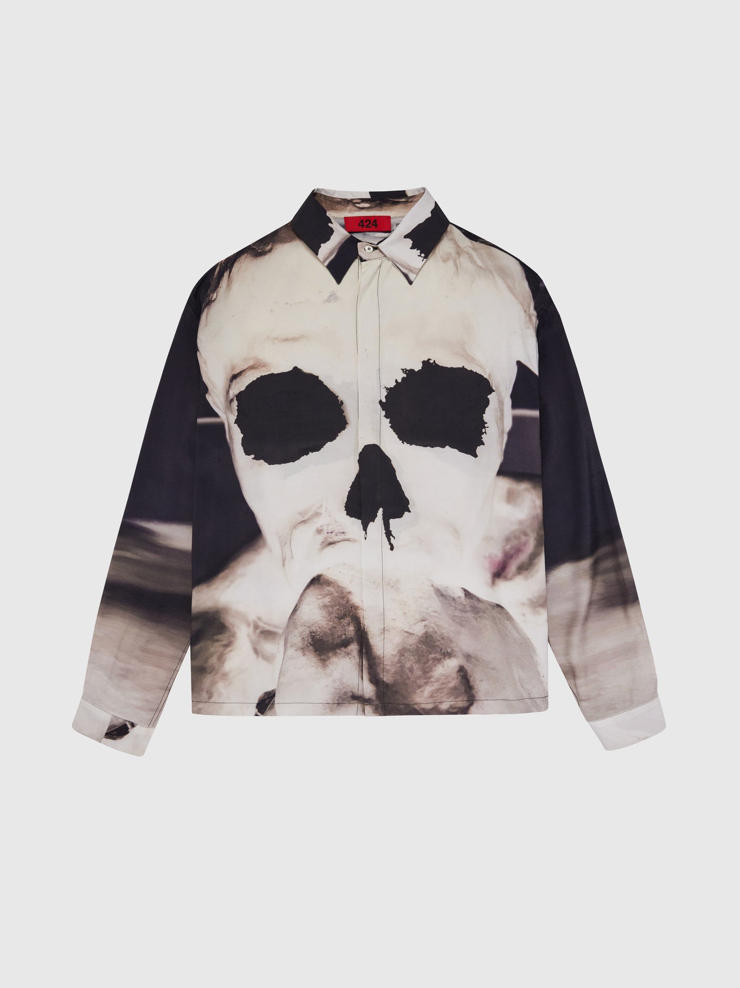 BLACK & WHITE PRINTED BUTTON UP