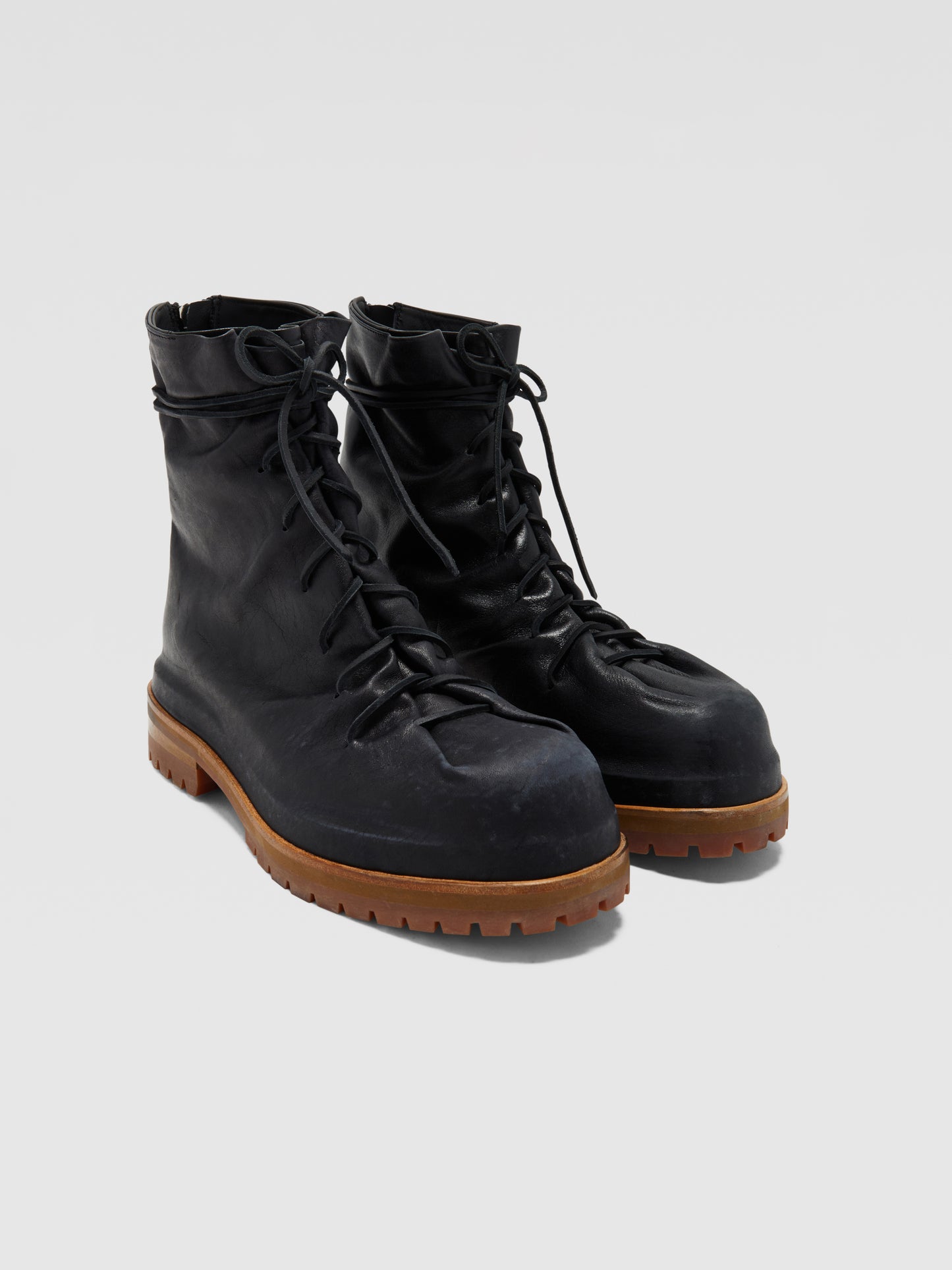 BLACK DISTRESSED LEATHER LACE-UP BOOTS
