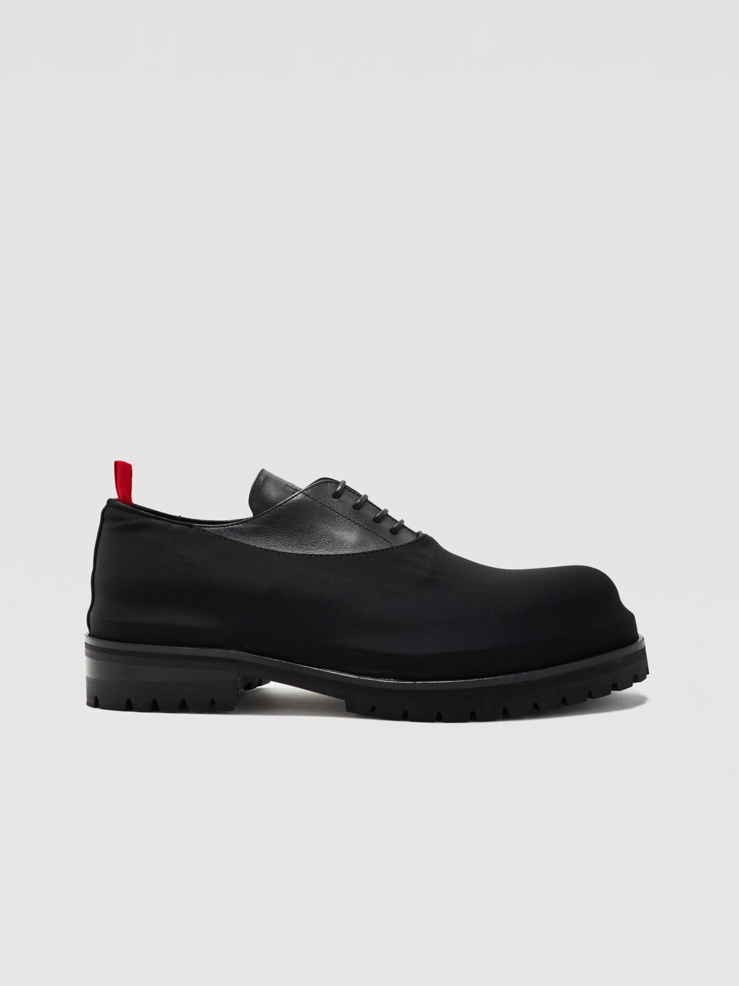 BLACK OVERLAY DERBYS