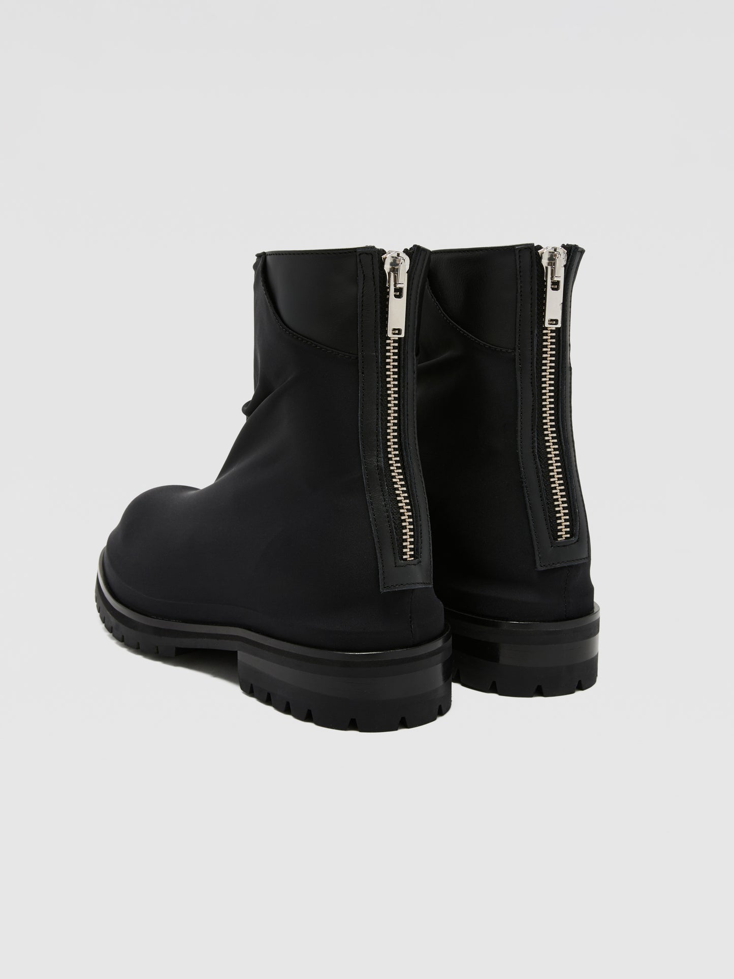 BLACK PLEATED MARATHON BOOTS