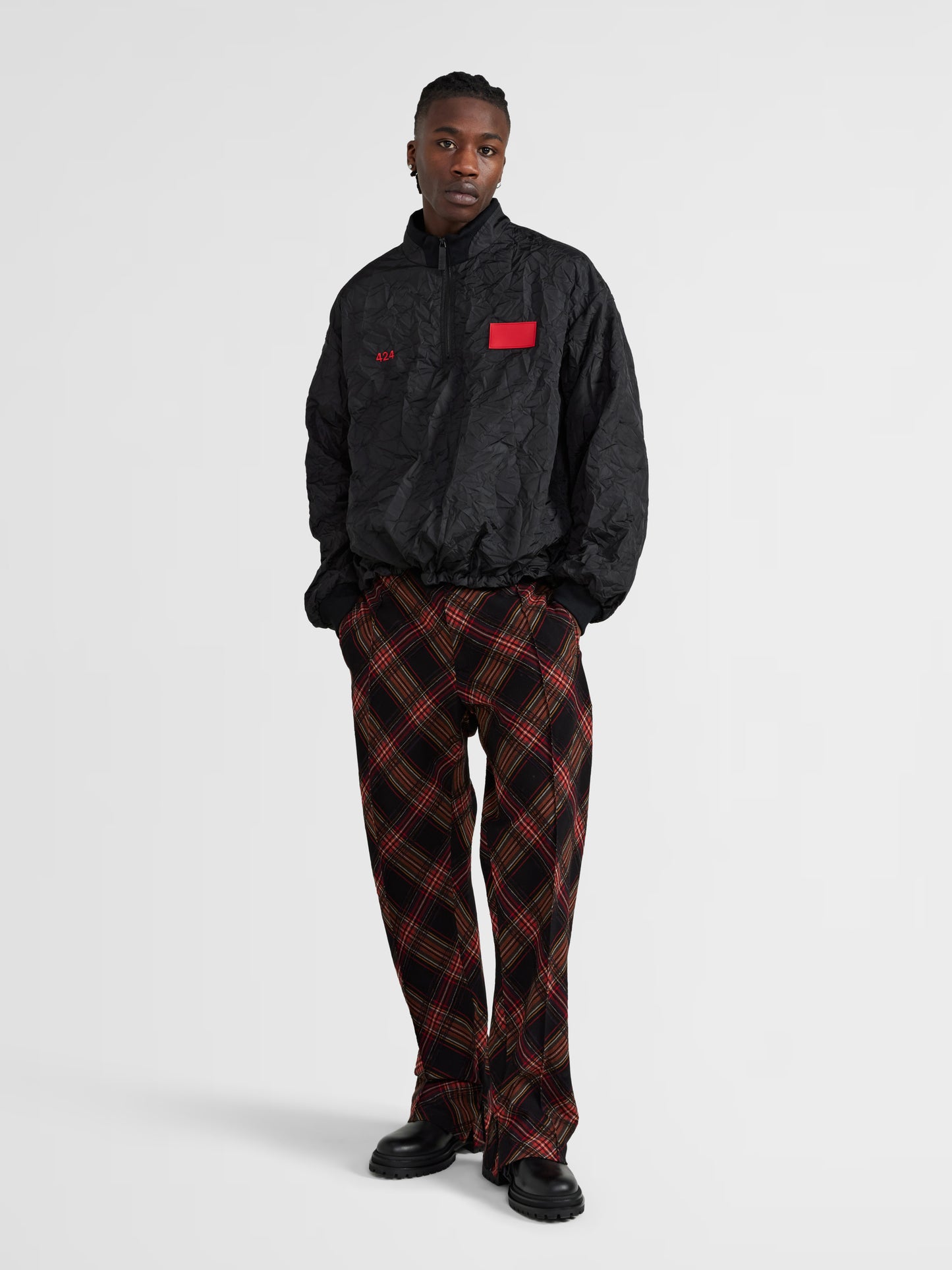 BLACK CRUMPLED JACKET
