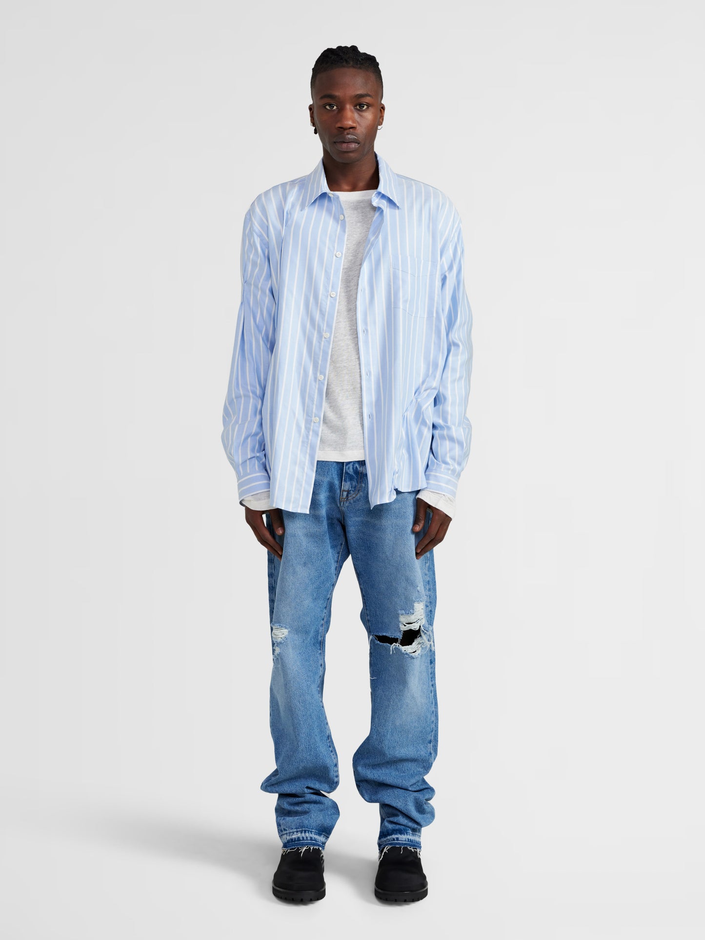 BLUE STRIPED LONG SLEEVE BUTTON UP