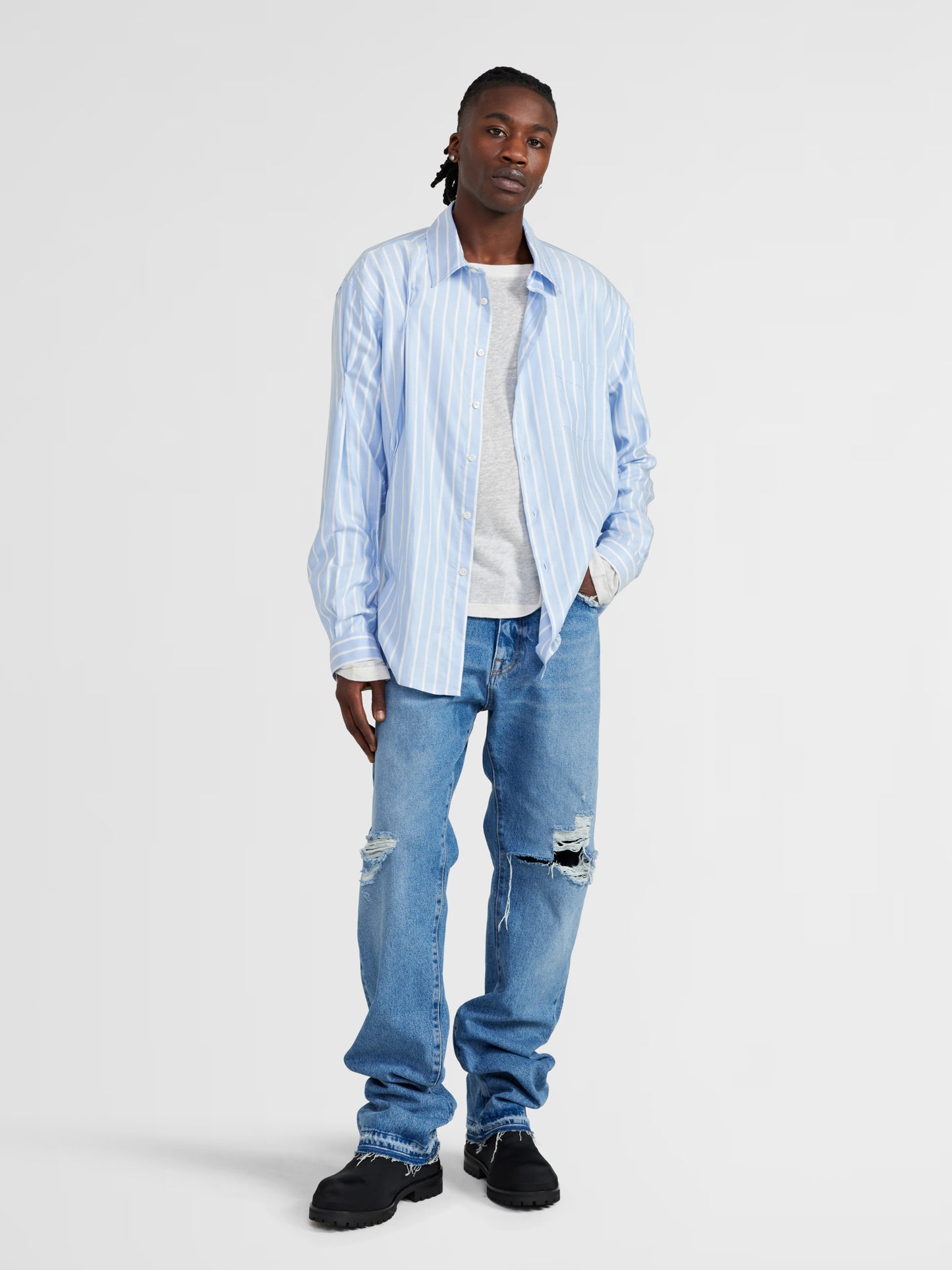 BLUE STRIPED LONG SLEEVE BUTTON UP
