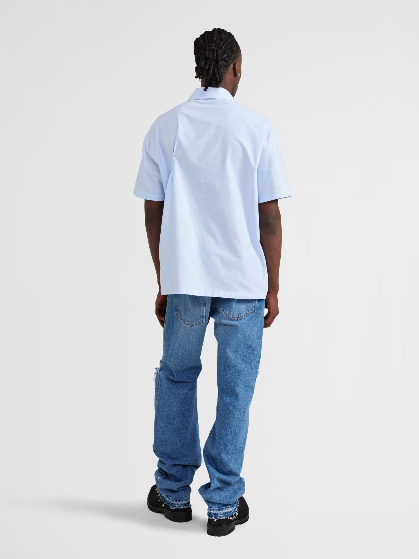 PLEATED BLUE SHORT SLEEVE