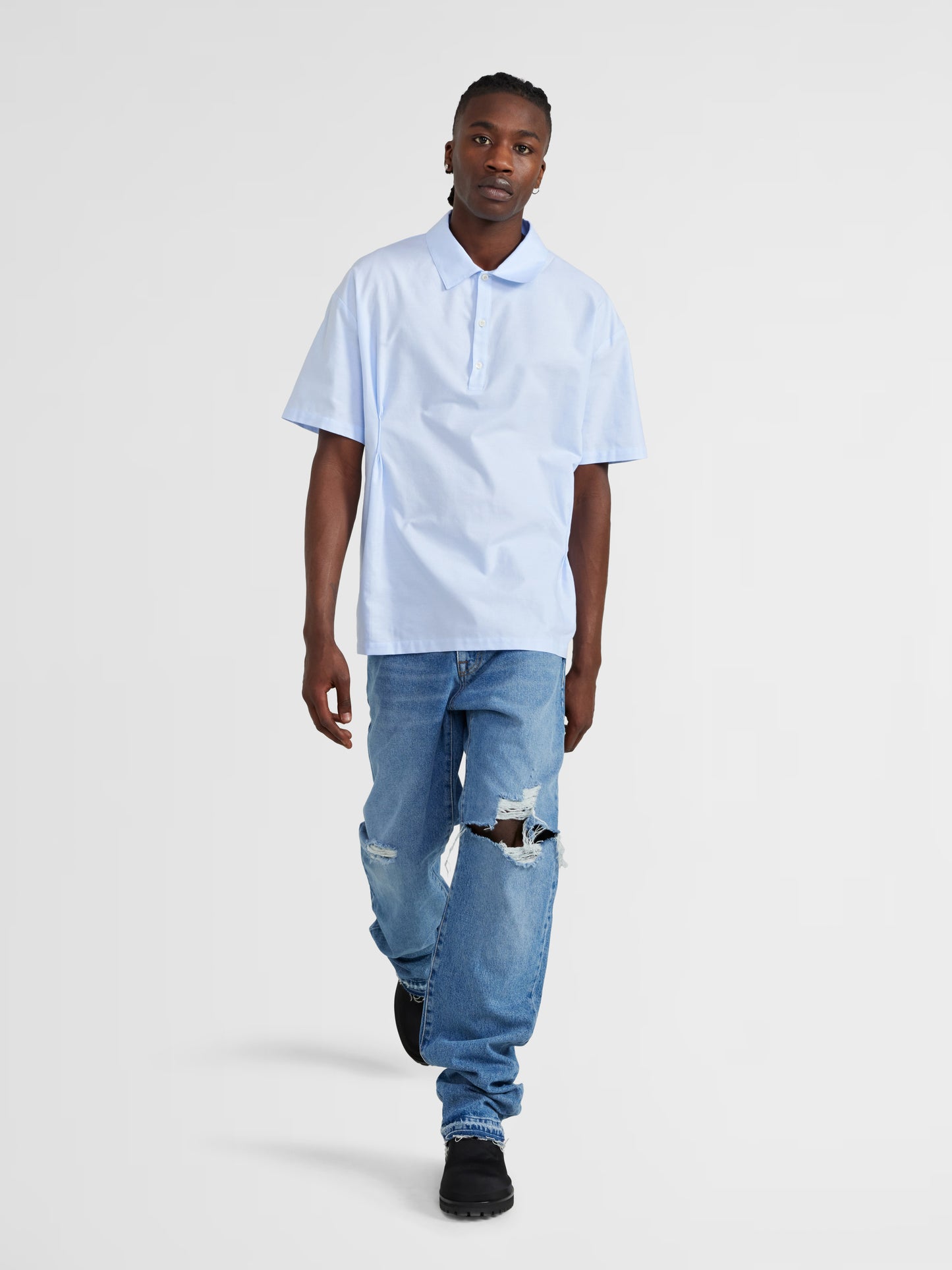 PLEATED BLUE SHORT SLEEVE