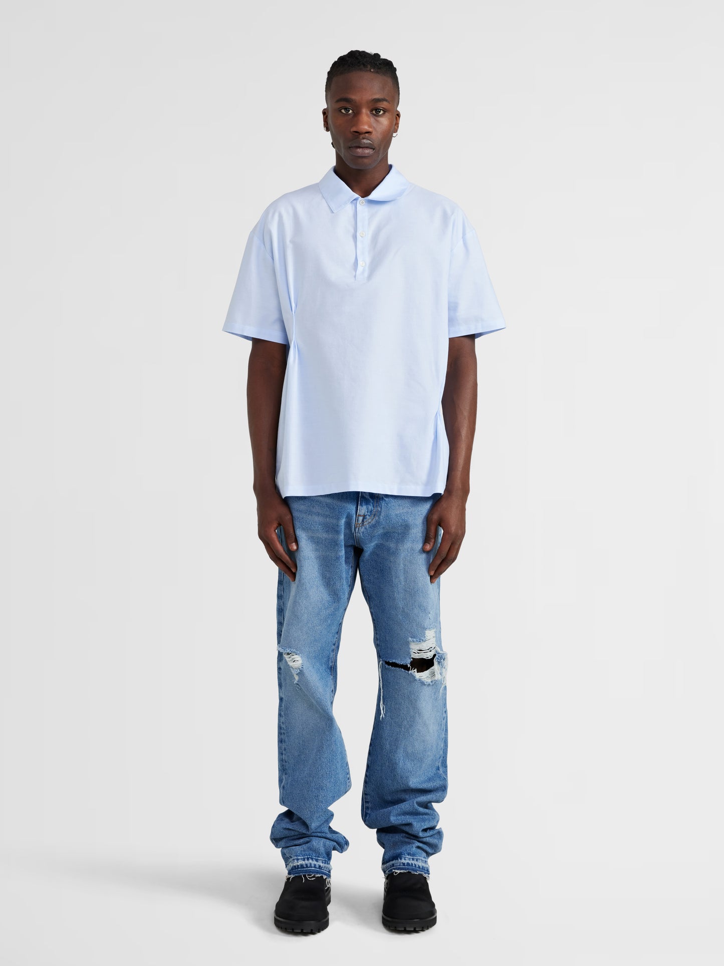 PLEATED BLUE SHORT SLEEVE