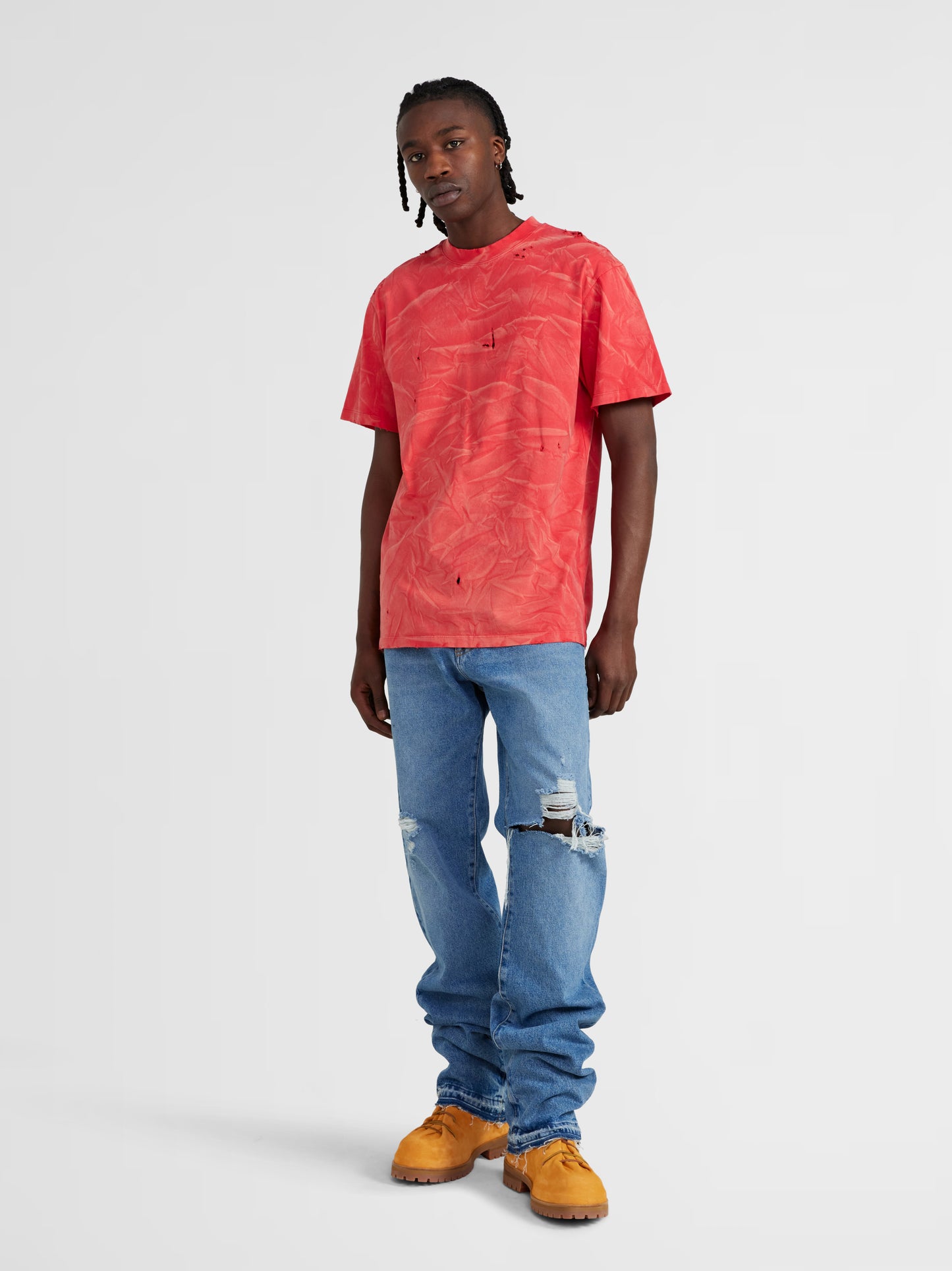 RED DISTRESSED TEE