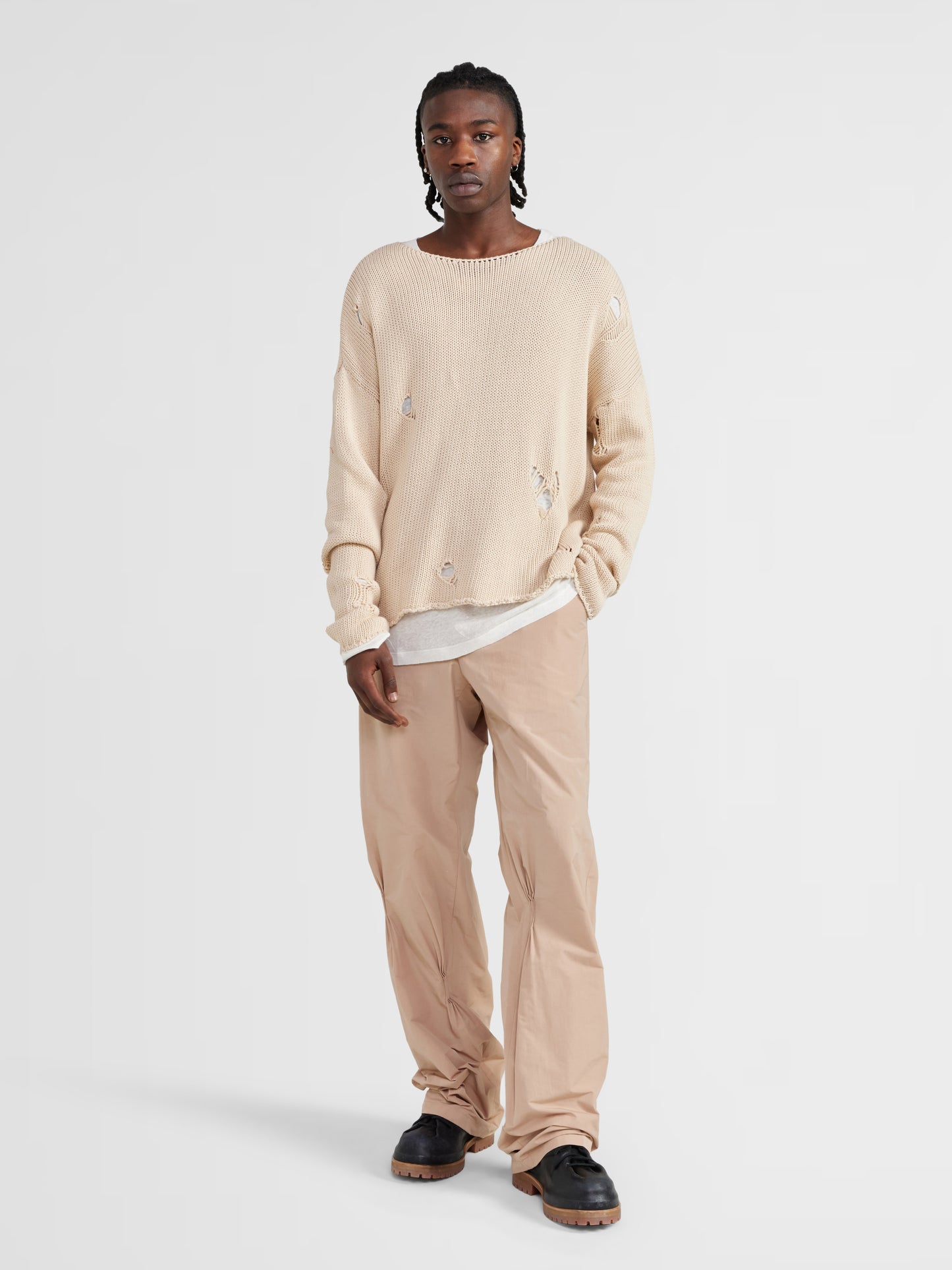 BEIGE PLEATED TROUSERS