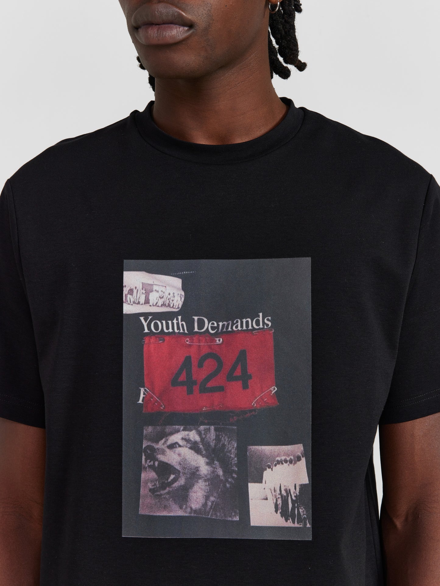 BLACK "YOUTH DEMANDS" GRAPHIC TEE