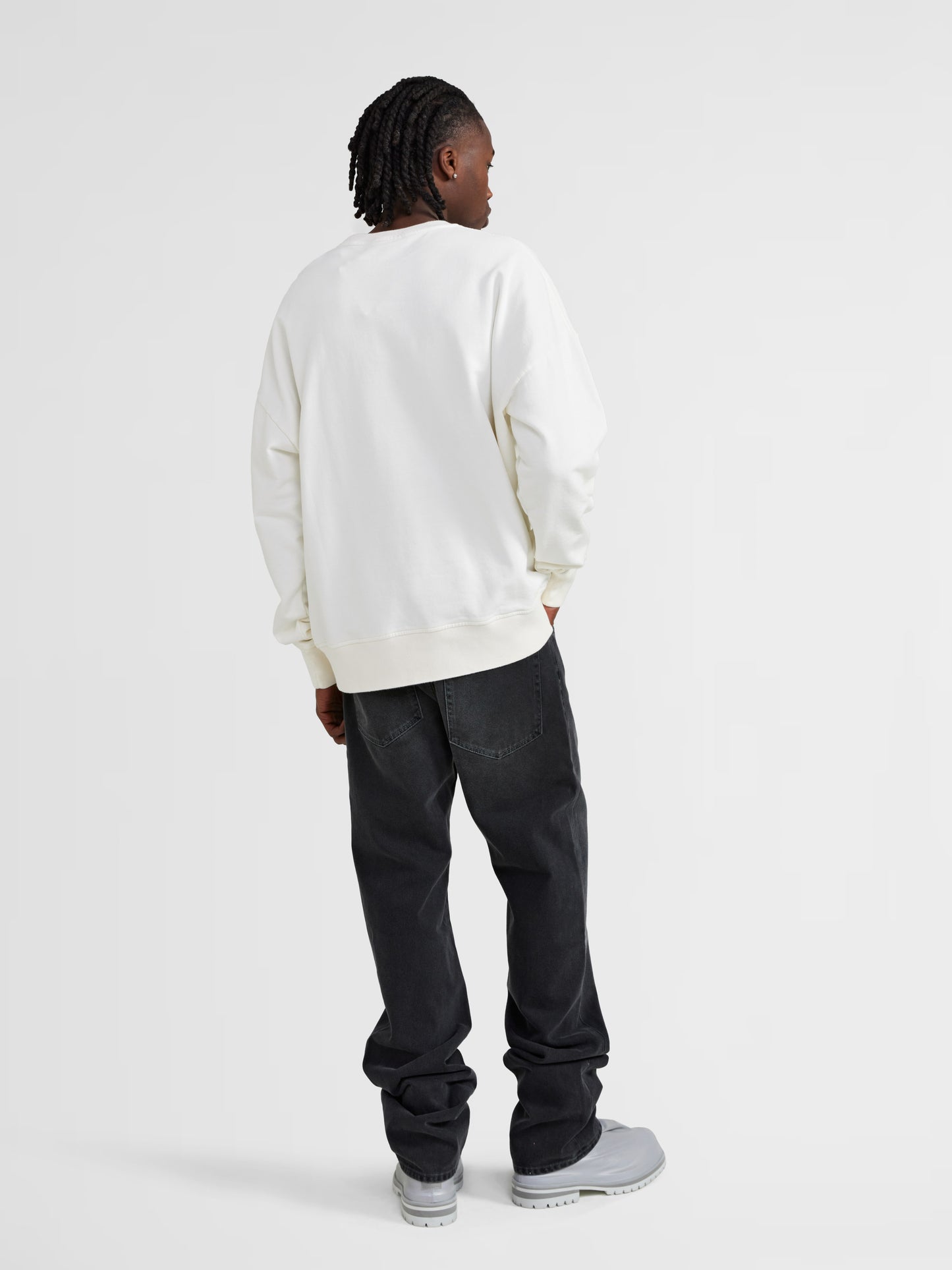 WHITE LOGO CREWNECK