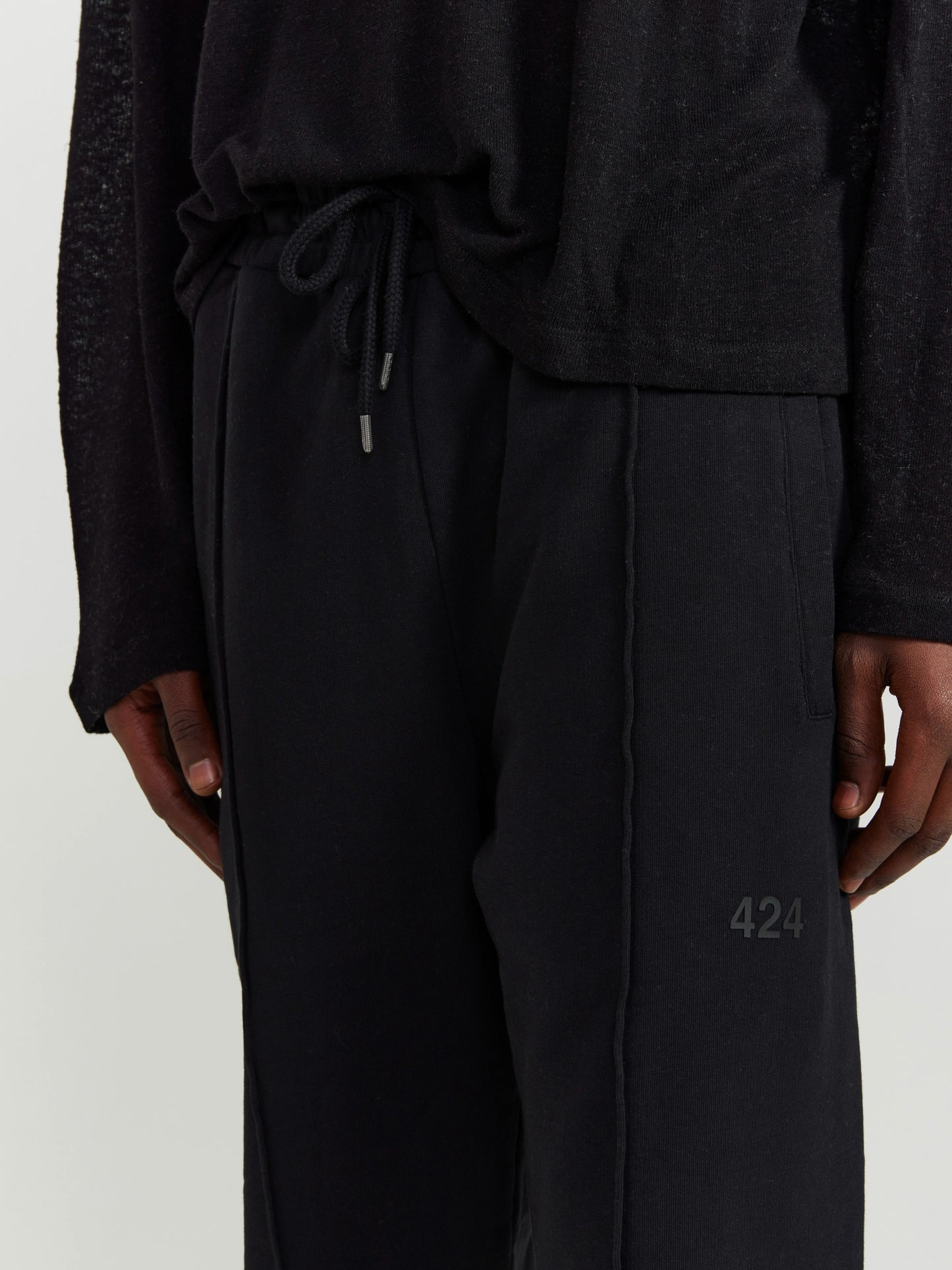 BLACK LOUNGE PANTS