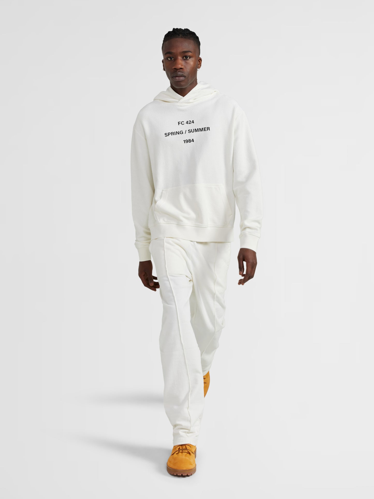 WHITE GRAPHIC HOODIE