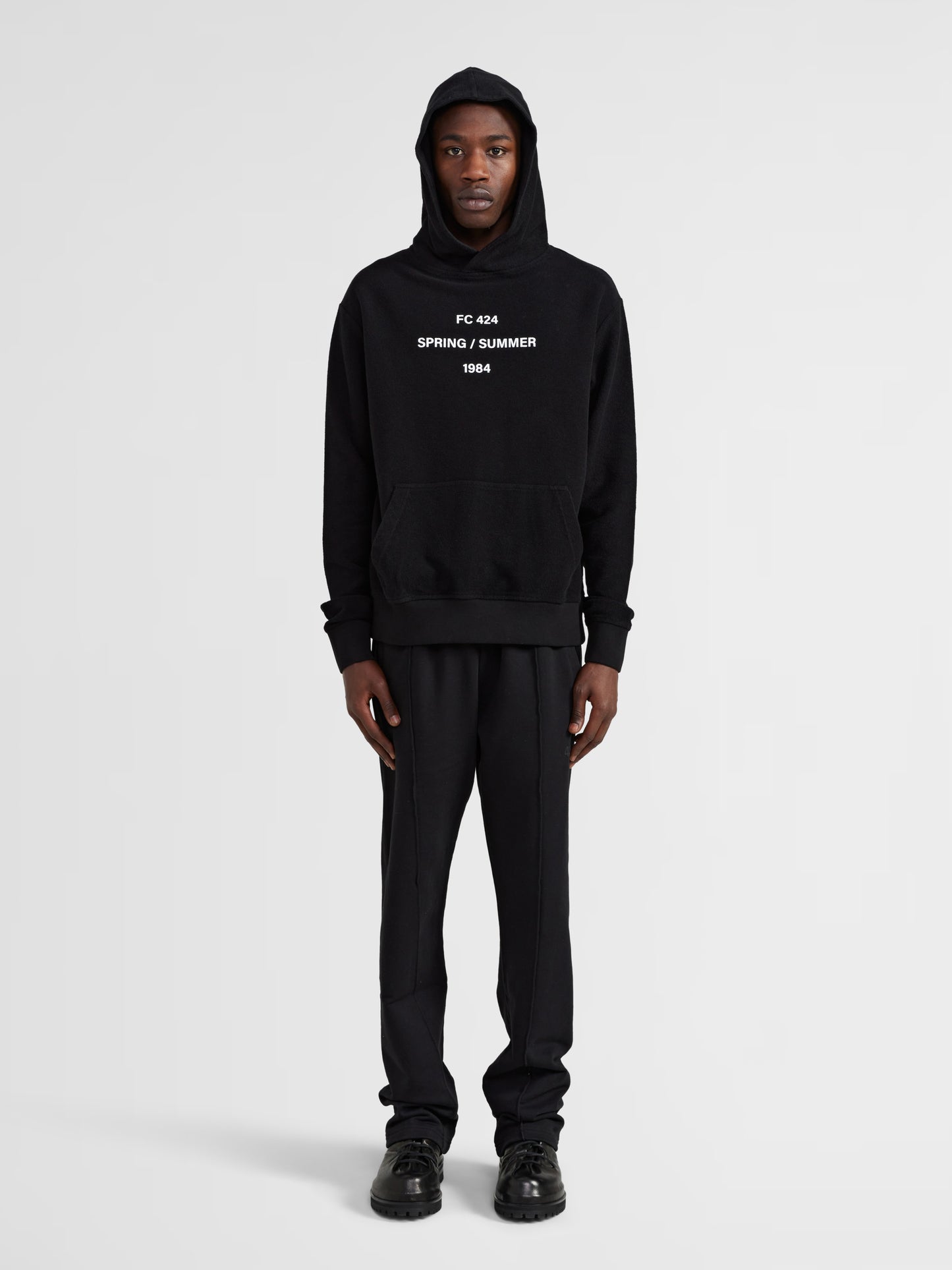 BLACK GRAPHIC HOODIE