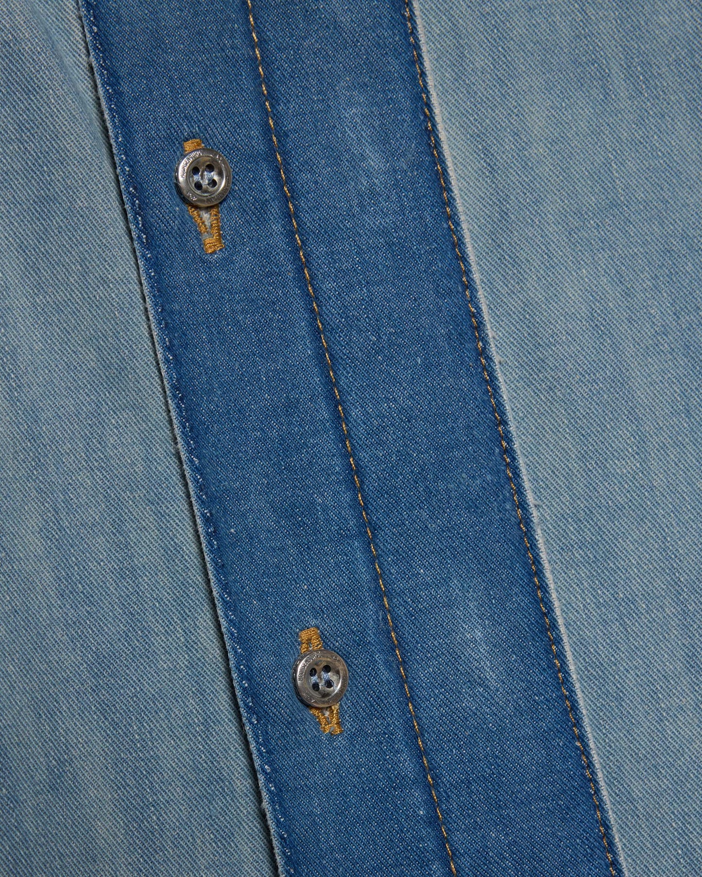 424 REGULAR SHIRT CHAMBRAY BLEACHED IN BLUE