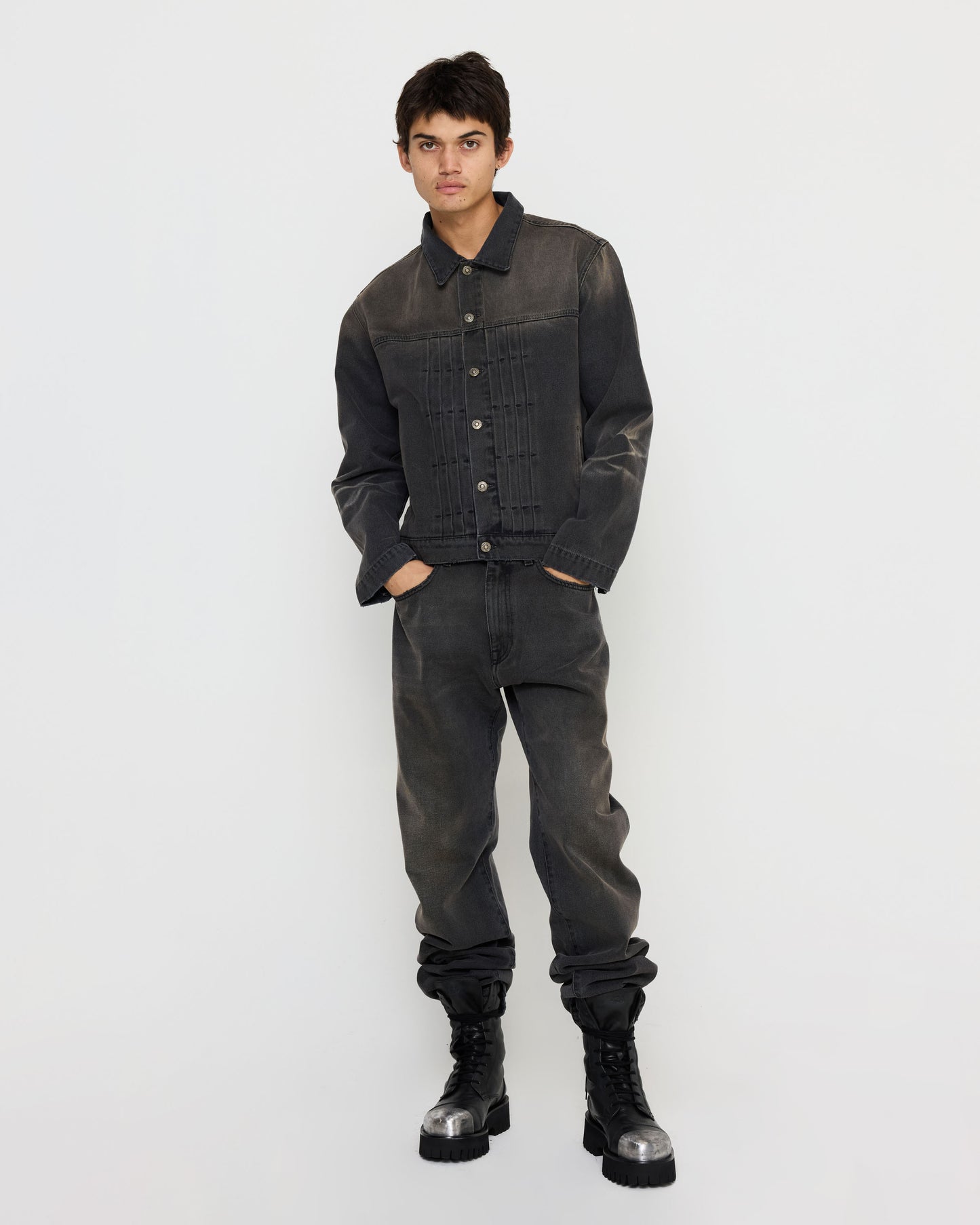 Loose Five Pocket Denim in Washed Black