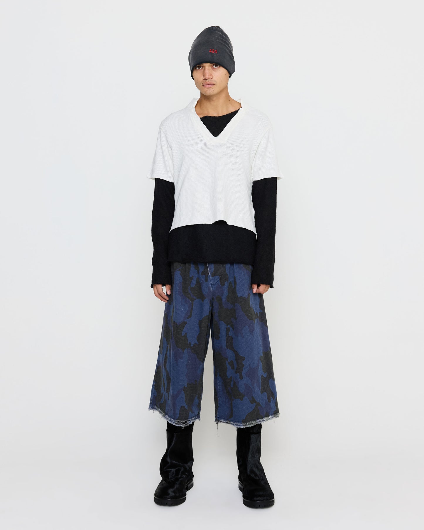 Rip Stop Cropped Trousers in Blue Camo