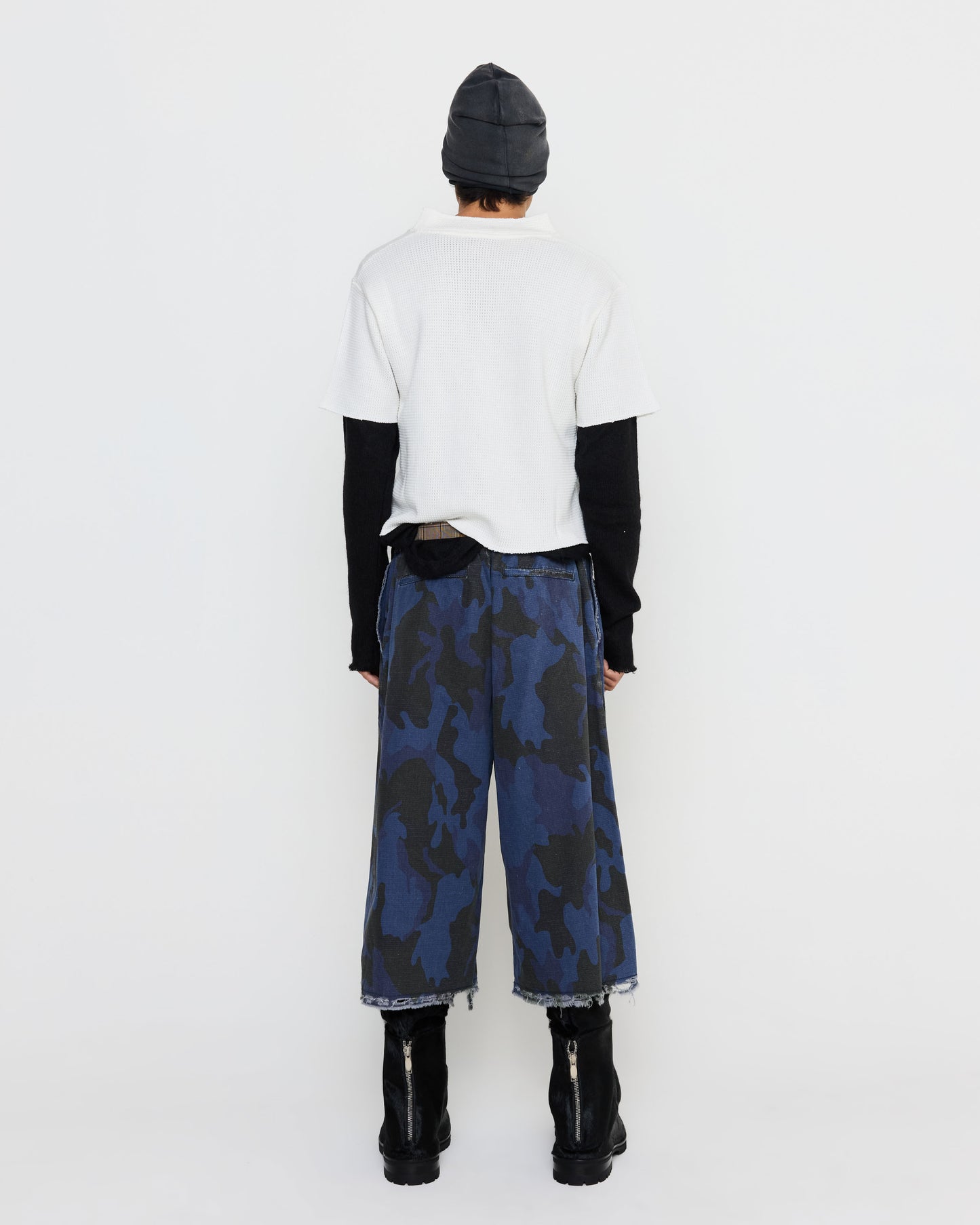 Rip Stop Cropped Trousers in Blue Camo