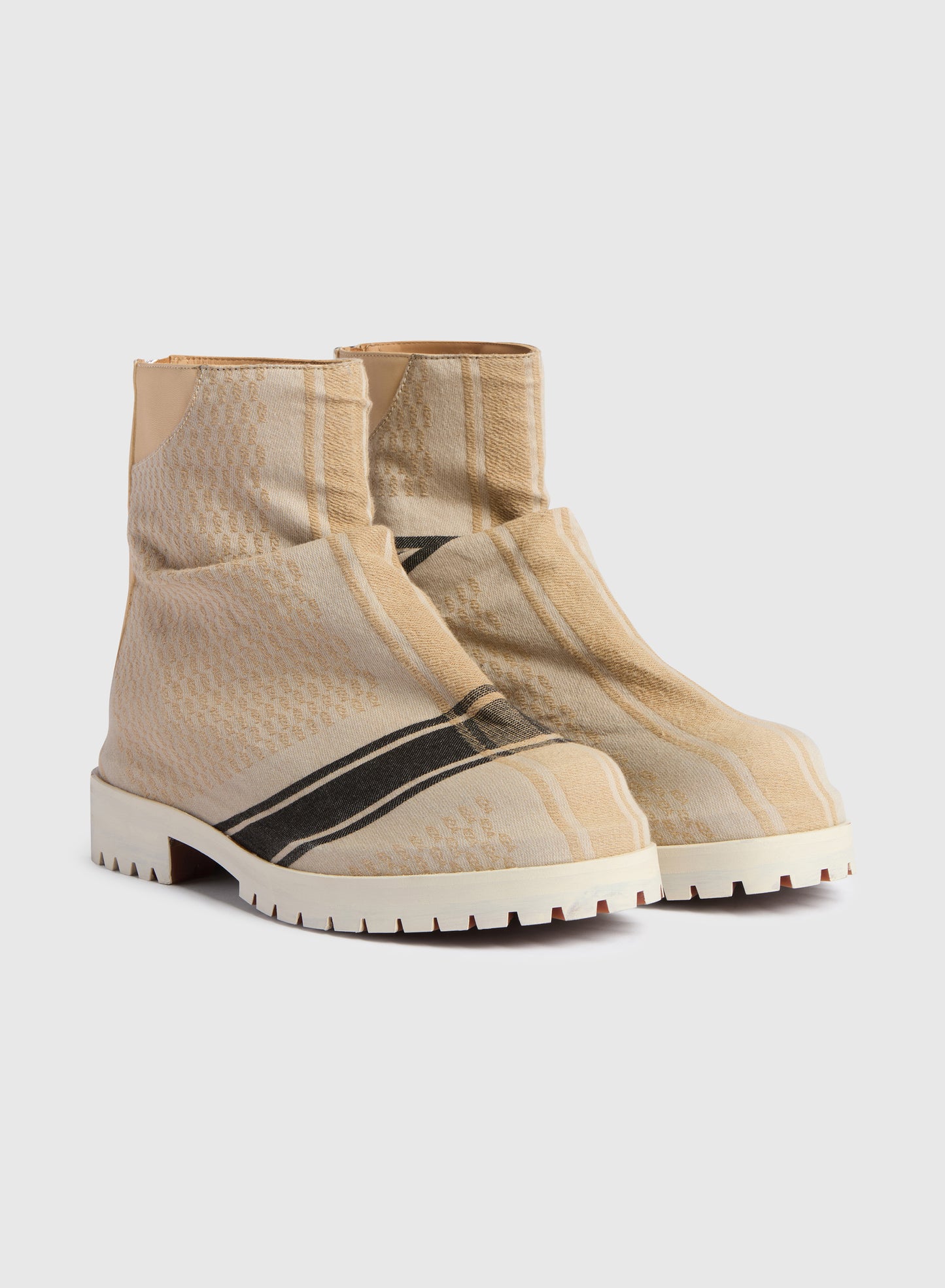 Marathon Boot Sand Navy Dye