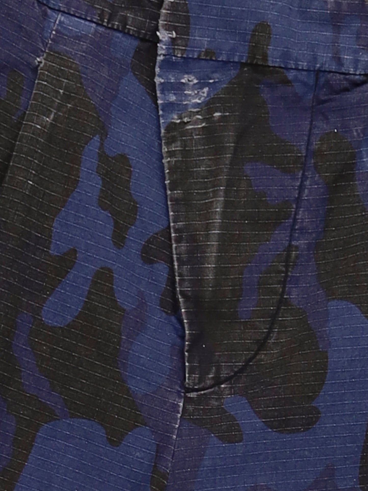 Rip Stop Cropped Trousers in Blue Camo