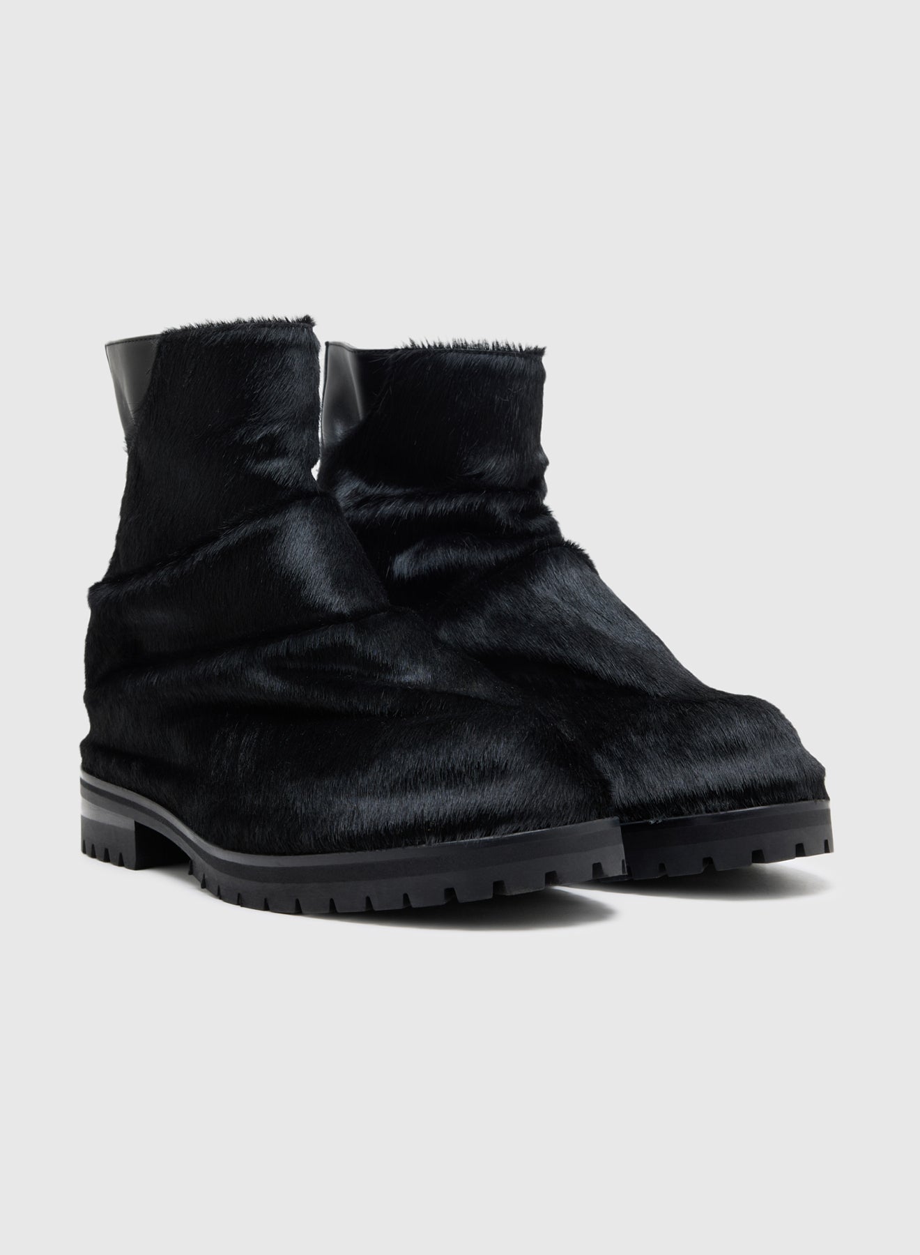 MARATHON BOOTS PONY IN BLACK