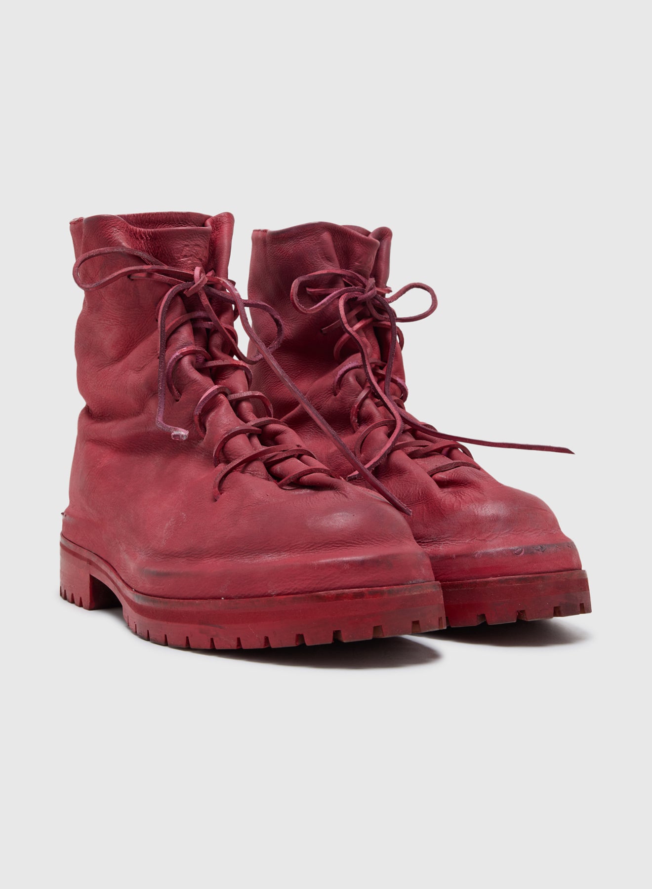 LACED UP MARATHON BOOTS GARMENT DYED IN RED