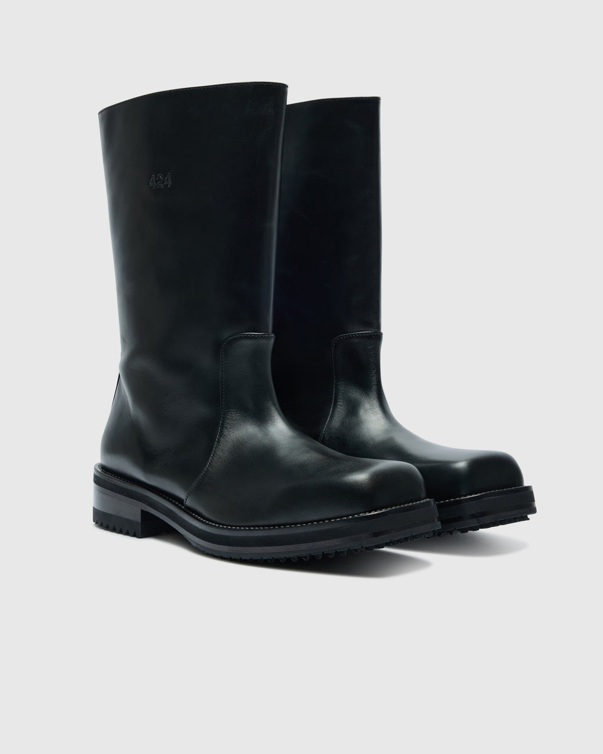 STRAIGHT BOOT - BLACK