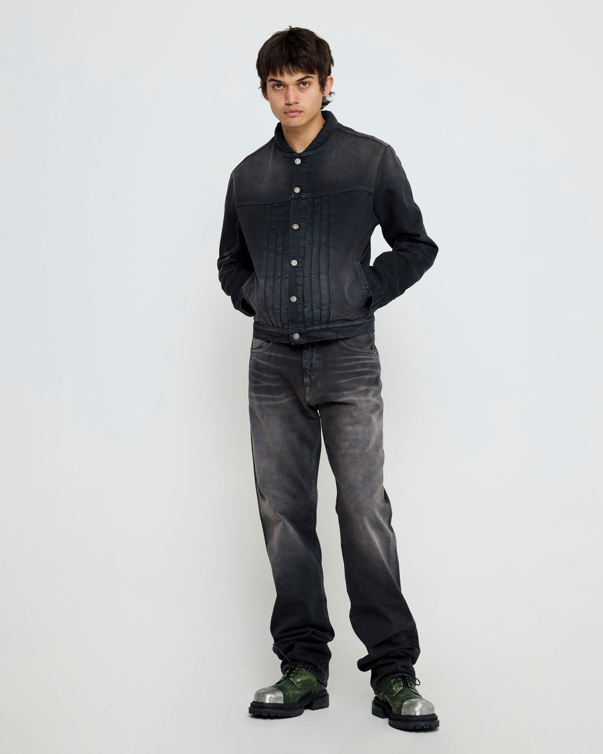 COLLECTION LOOSE DENIM FIVEPOCKET BLACK LASER