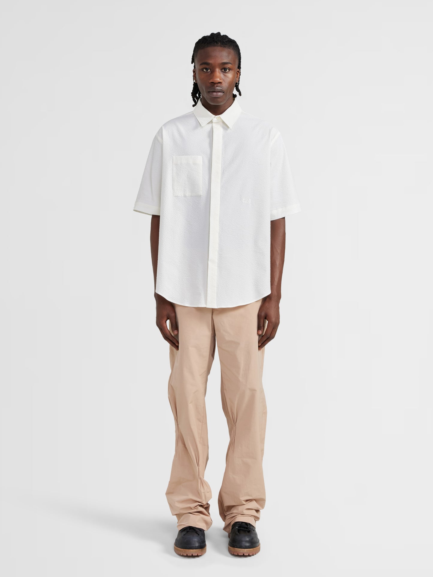 OFFWHITE SHORT SLEEVE BUTTON UP