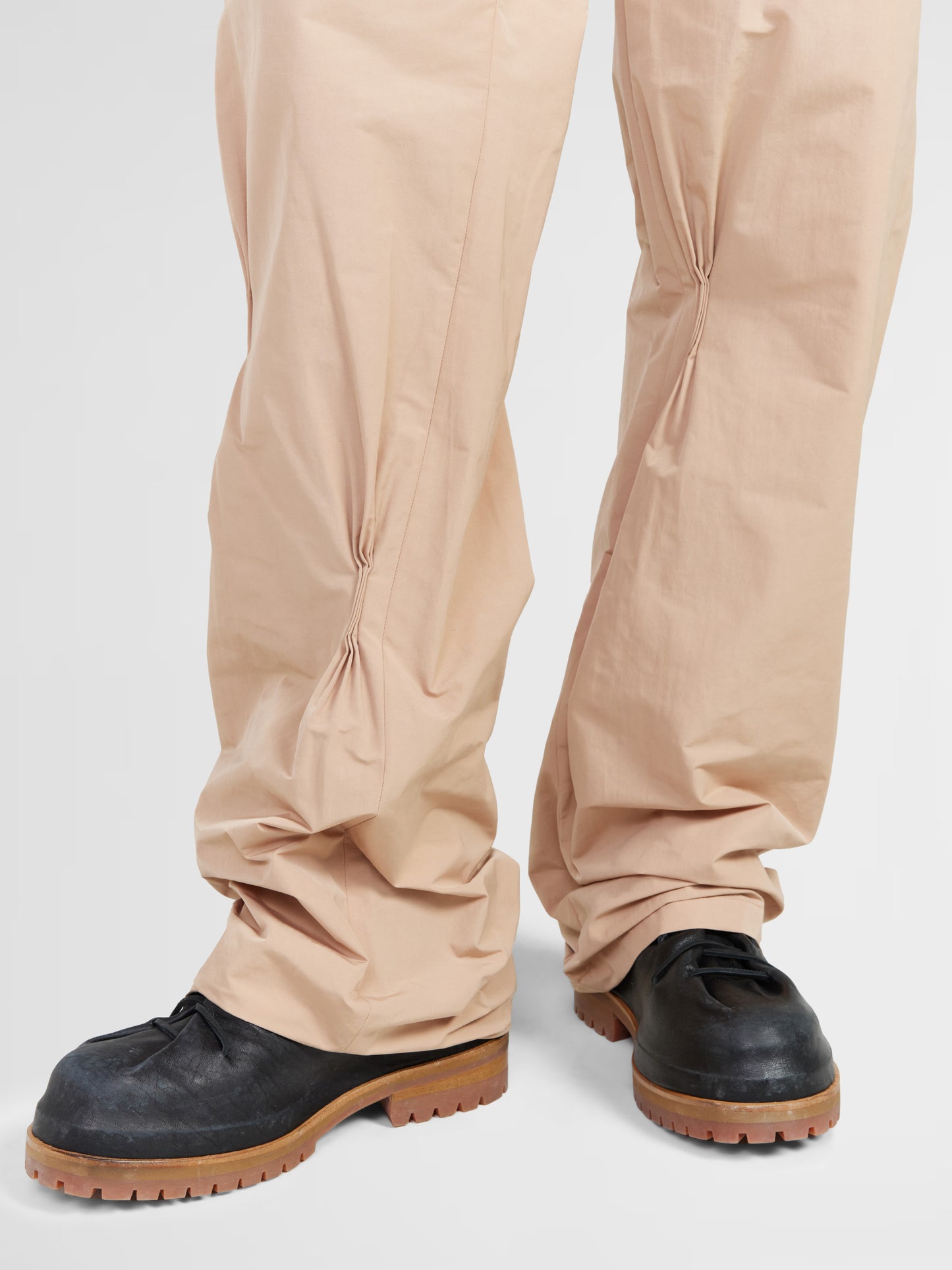 BEIGE PLEATED TROUSERS