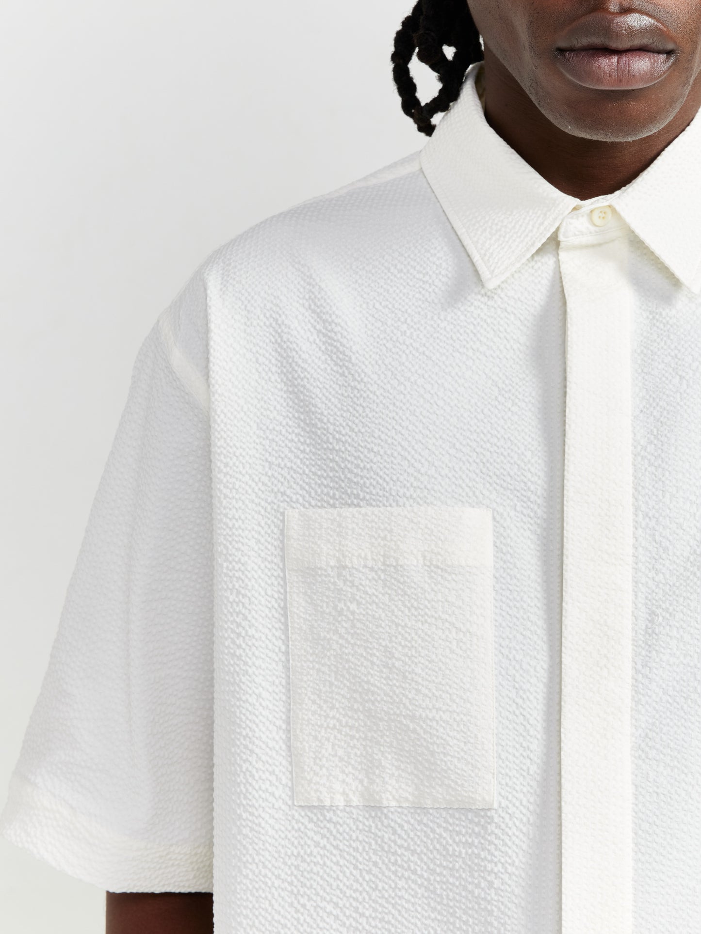 OFFWHITE SHORT SLEEVE BUTTON UP