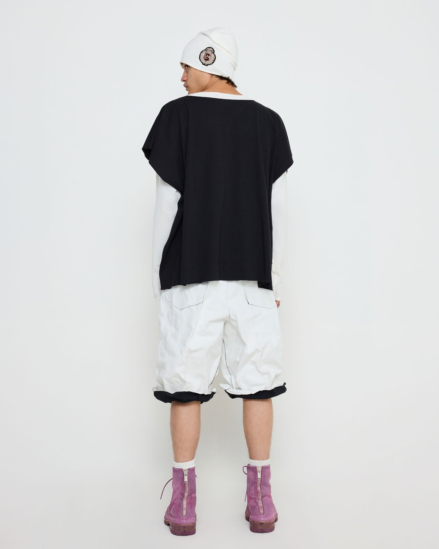 DOUBLE LAYER DISTRESSED TEE