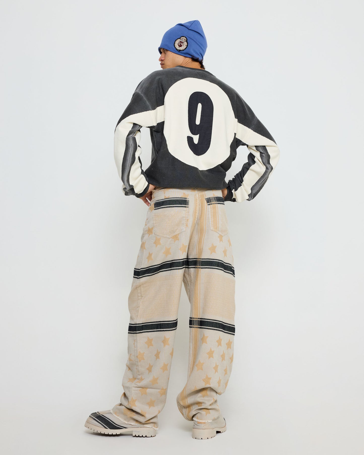 SOCCER KNIT BLACK VINTAGE DYING
