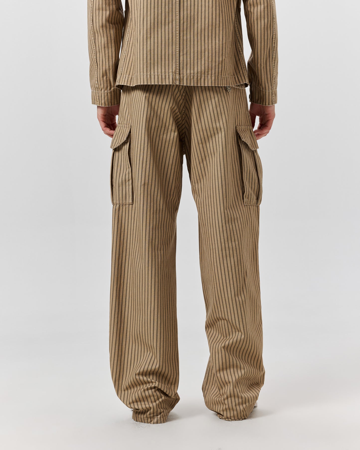 CAMO CARGO PANTS - SAND/BROWN