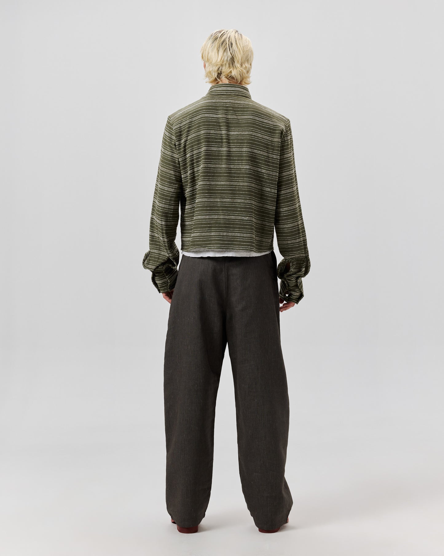 CROPPED FLANNEL - OLIVE GREEN