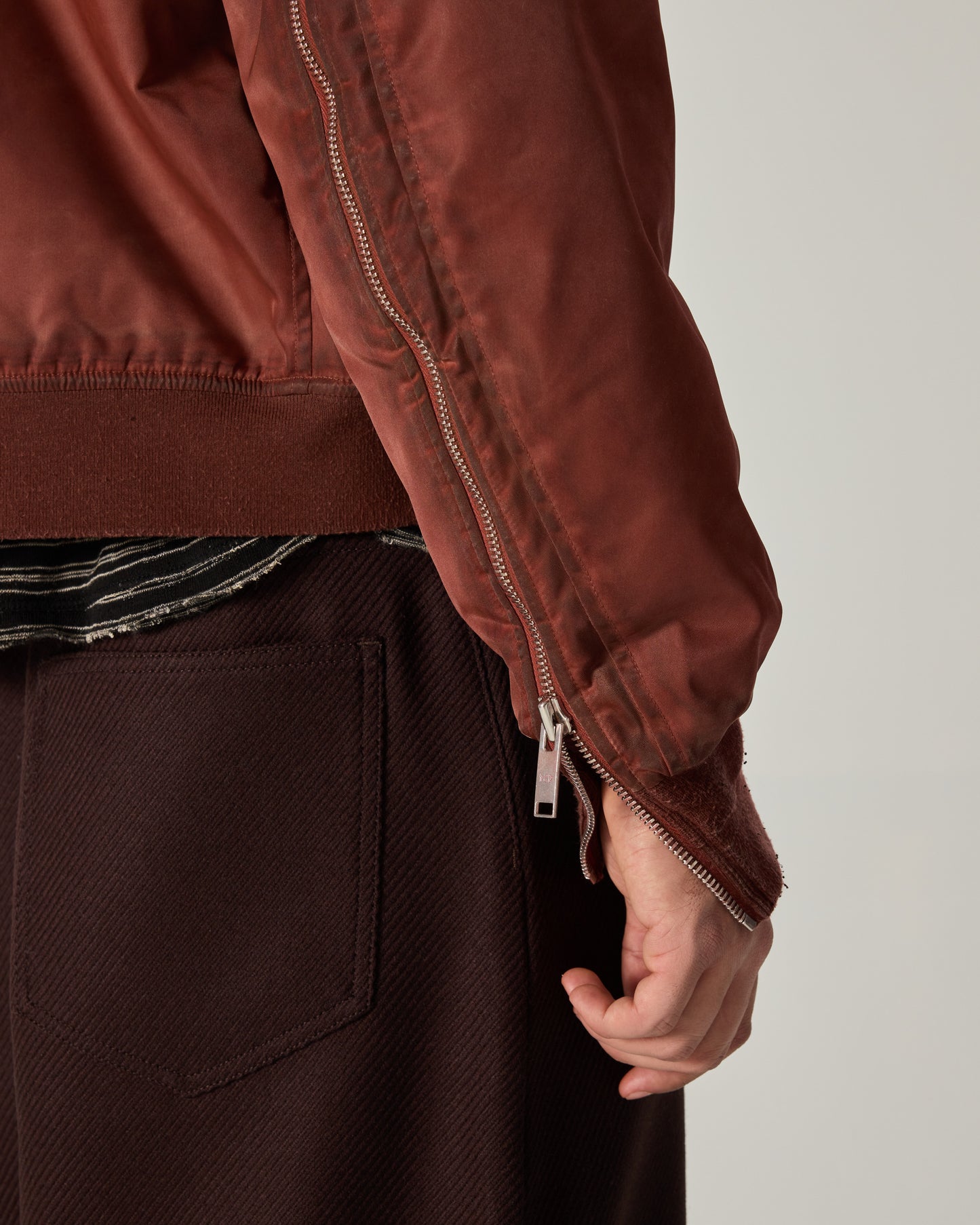 MILITARY BOMBER RECYCLED NYLON IN RED