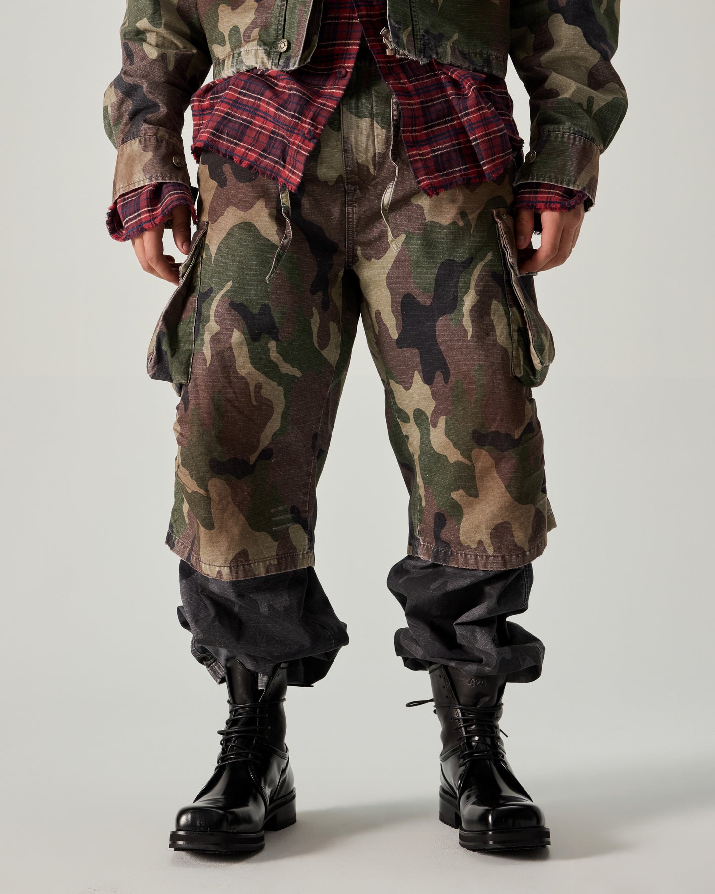 CARGO BERMUDAS DOUBLE FACED RIP STOP IN GREEN