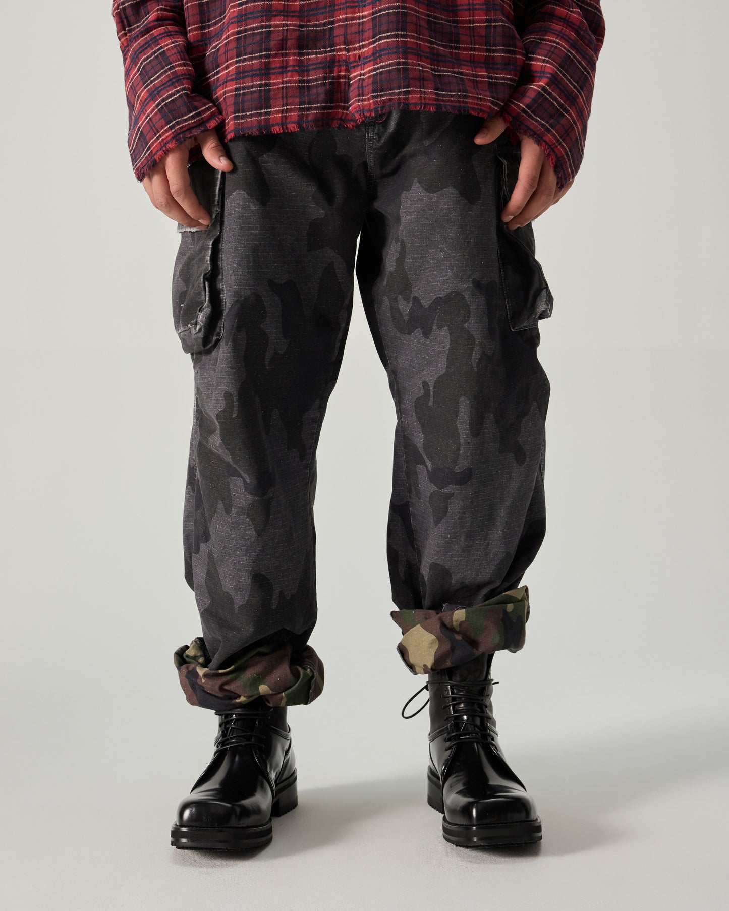 CARGO PANTS DOUBLE FACE RIP STOP IN BLACK