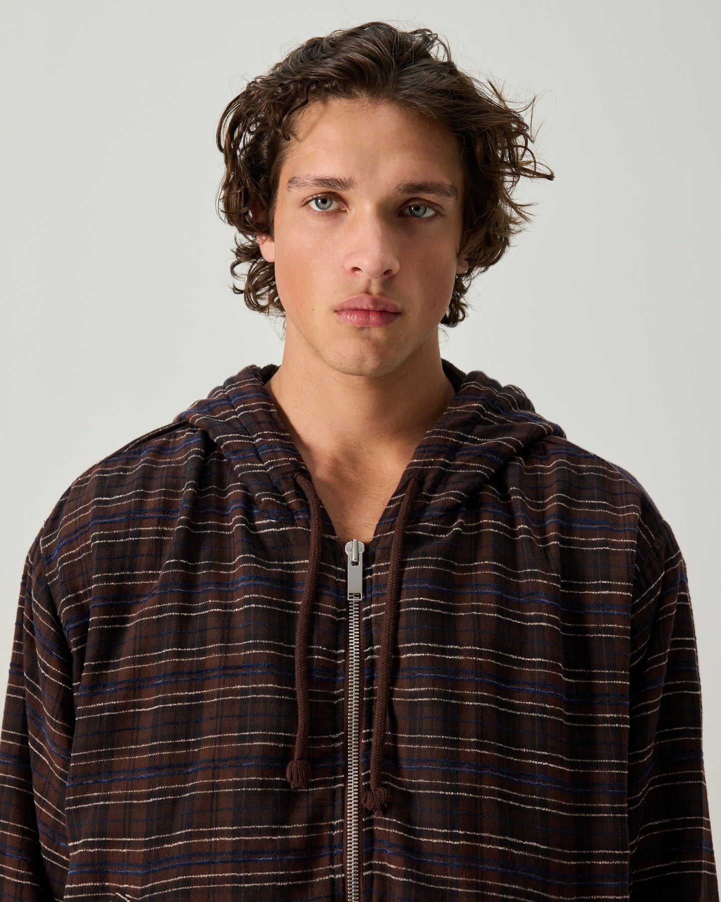 WRAPPED HOODIE EMBROIDERED FLANNEL IN BROWN