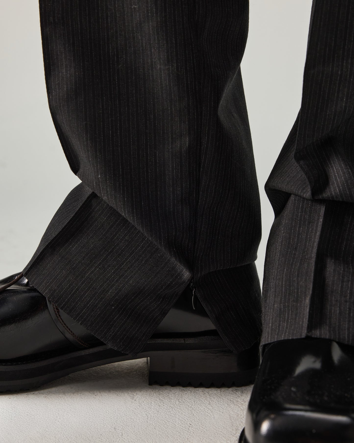 FIGO PANTS PINSTRIPES WOOL IN BLACK