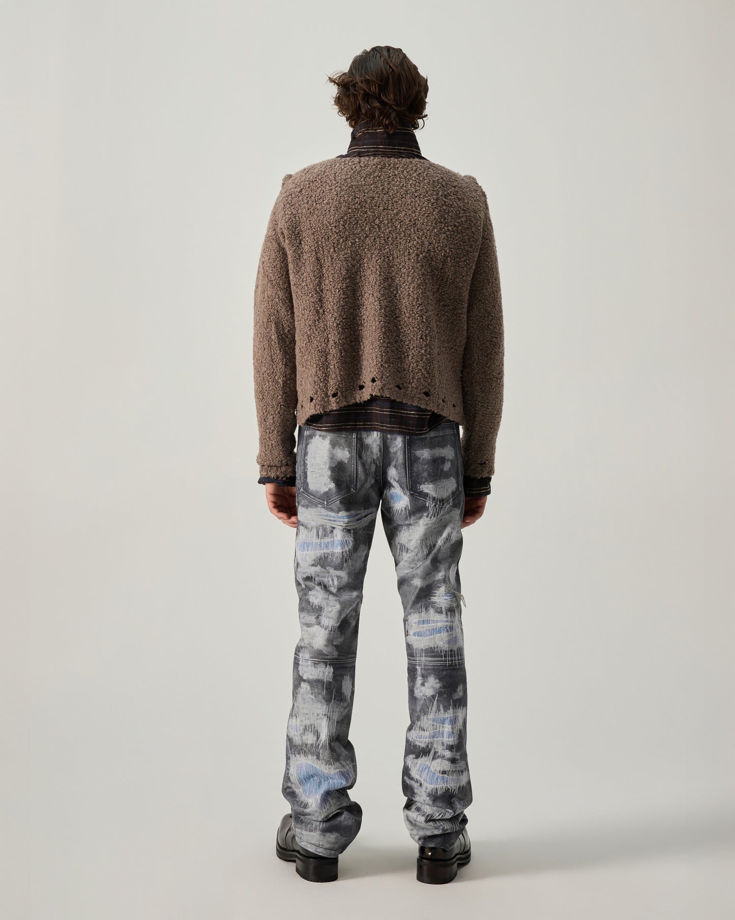 BABY SWEATER BOUCLE YARN IN BROWN